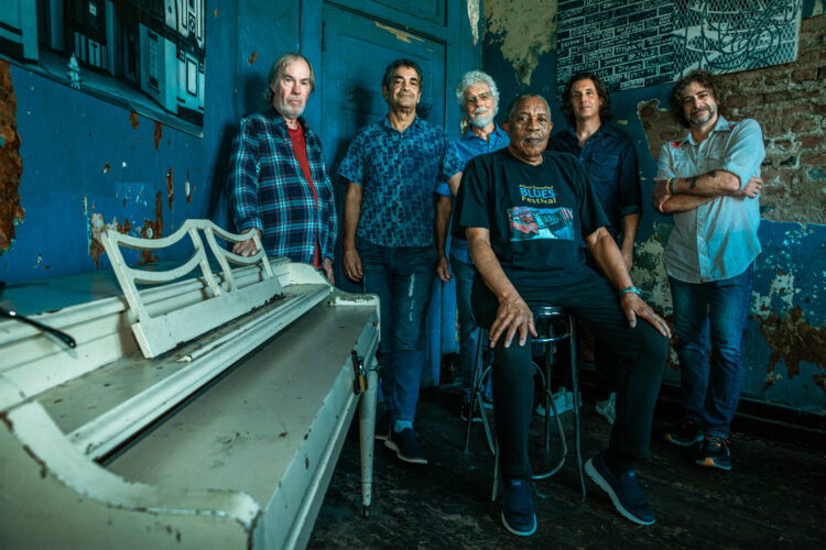 Little Feat: Keep On Treading the Many Miles